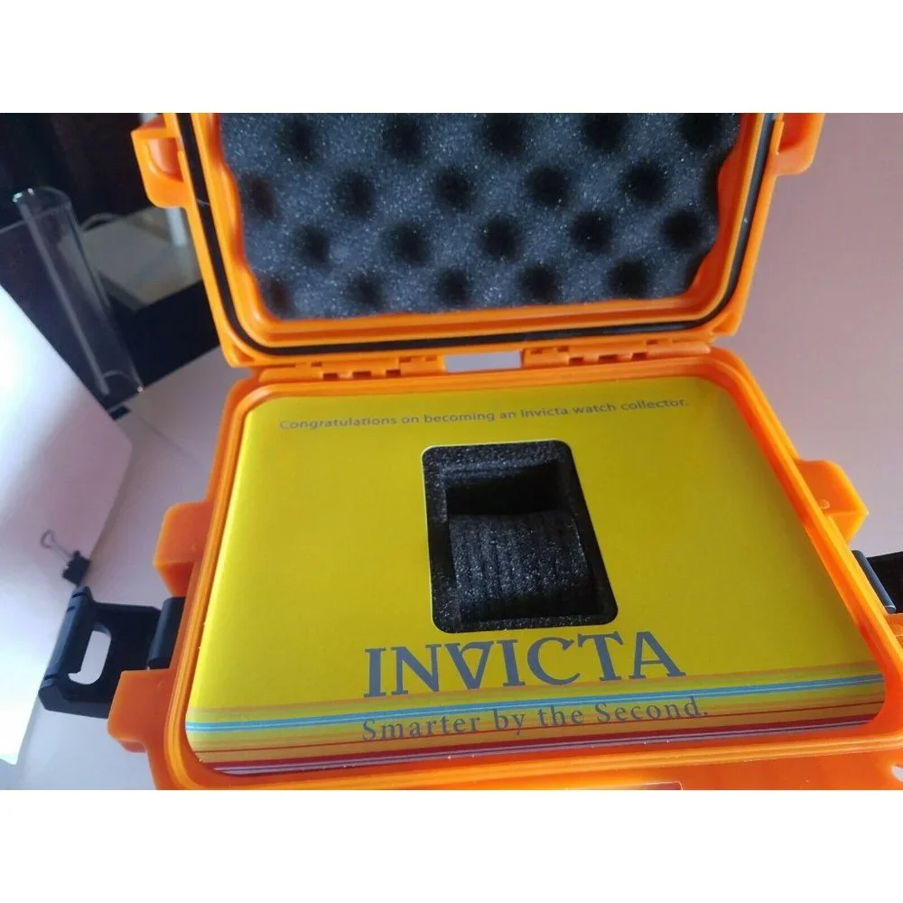Invicta 3 watch Slot Orange Hard plastic Dive Case Brand New for Collectors